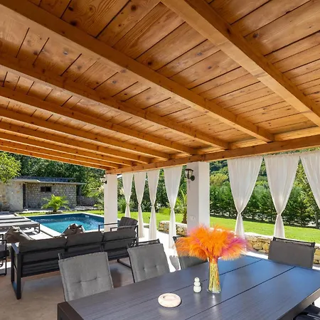 4 Bedroom Awesome In 度假居 *